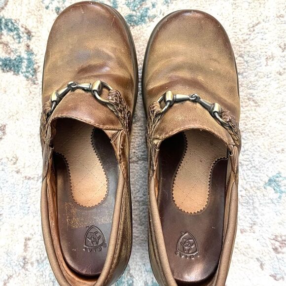 Ariat Del Mar Horsebit Distressed Leather Clogs size 8 - Picture 2 of 8